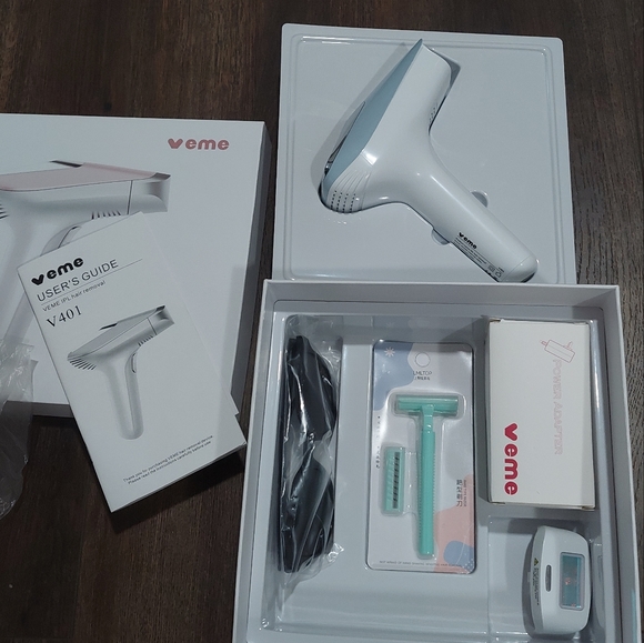 VEME IPL Hair Removal for Women & Men at Home Use Permanent Reduction in Hair Re - Picture 9 of 9